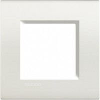 Marco BTICINO Living Light BLANCO (1 a 4 elementos)